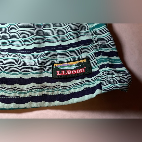 L.L.Bean Men’s Baggies Size Medium Light Green Sea Foam Ocean Wave Print - Picture 2 of 16